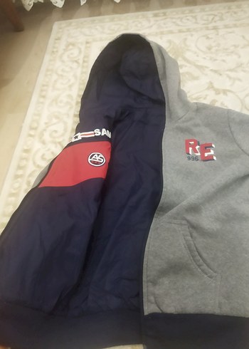 Gri Kapüşonlu Fermuarlı Erkek Çocuk Ceketi - Görsel 3