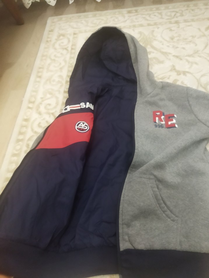 Gri Kapüşonlu Fermuarlı Erkek Çocuk Ceketi - Görsel 3