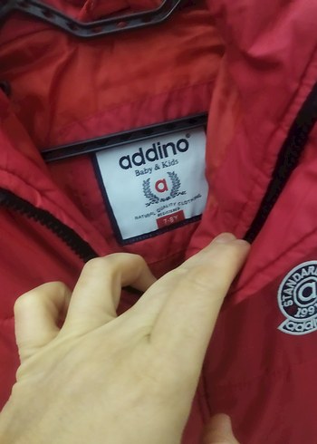 Çocuk kırmızı Düğmeli Mont - Görsel 2