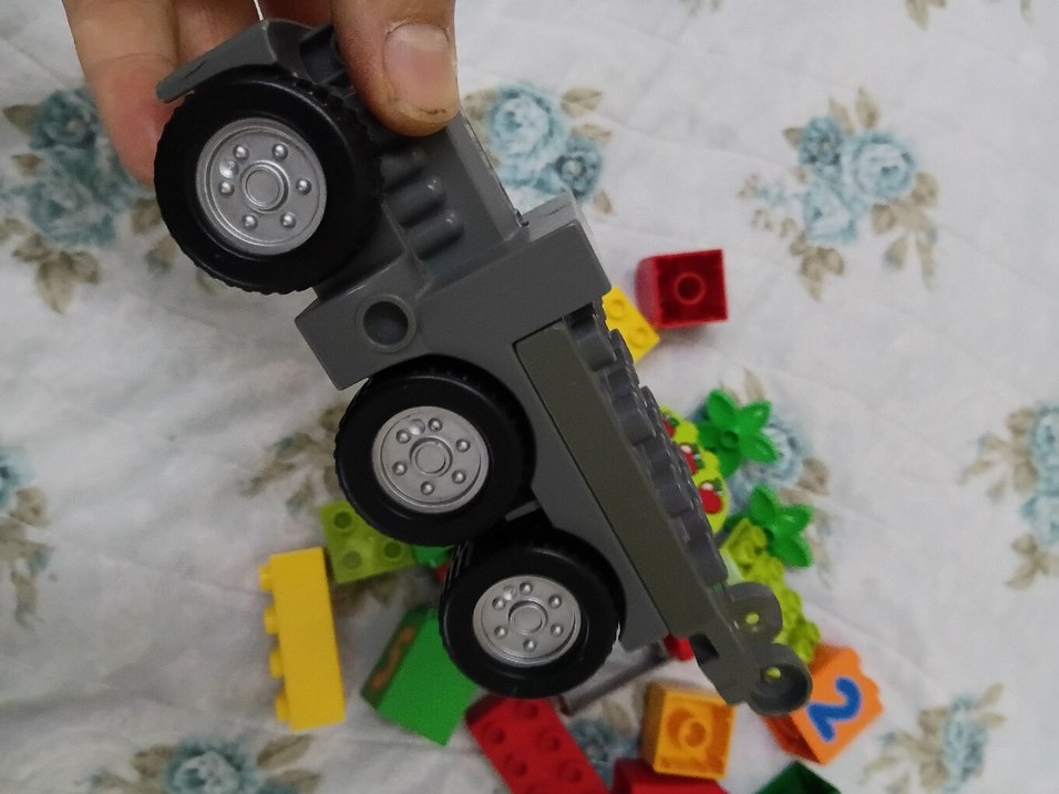 Çok Renkli Lego Blokları ve Parçaları - Görsel 3