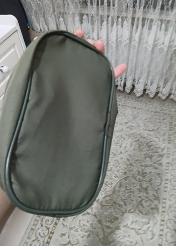 Fermuarlı Kadın Makyaj Çantası - Görsel 4