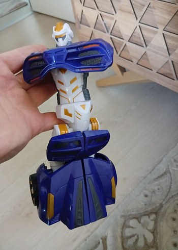 Renkli Çoklu Aksiyon Figürleri Seti - Görsel 3