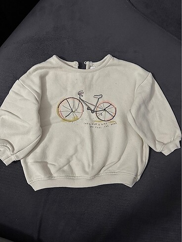 HM Sweatshirt