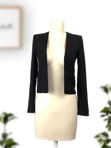 Mango Blazer %70 İndirimli.