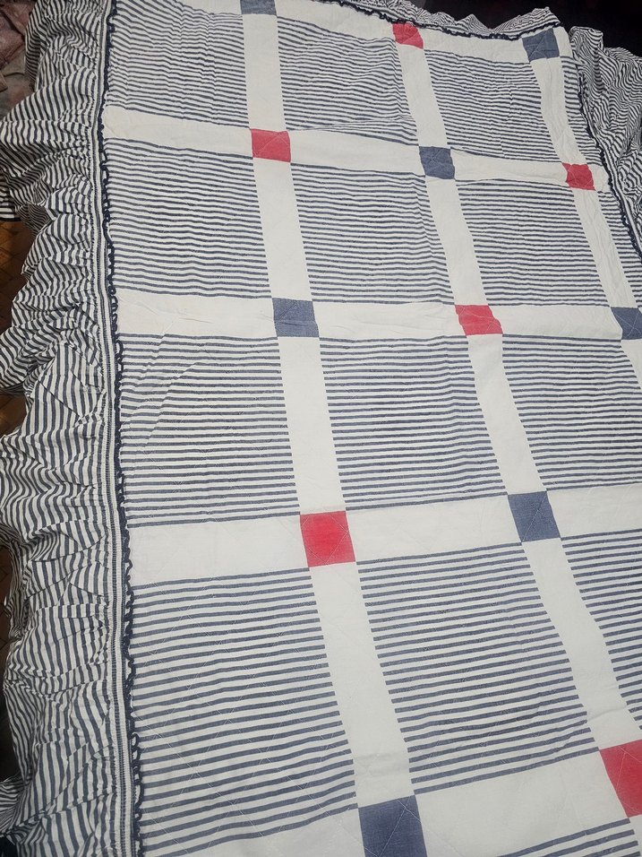 Gri Çok Renkli Kareli Yatak Örtüsü - Görsel 2