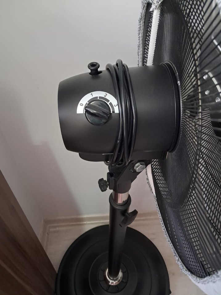 RAKS Siyah Ayaklı Vantilatör - Görsel 2