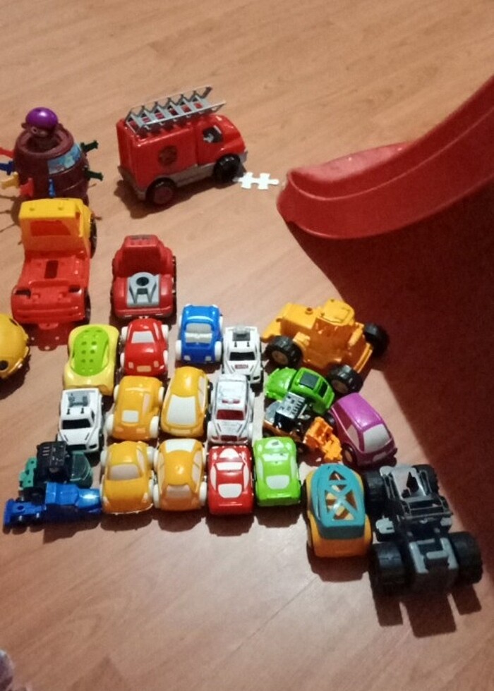 Fazlalık arabalar  - Görsel 5