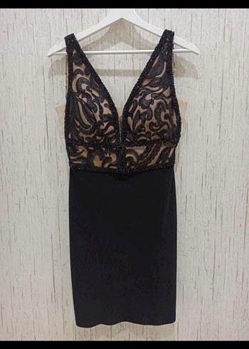 Keikei Dantel Detaylı Siyah V Yakalı Mini abiye - Görsel 3