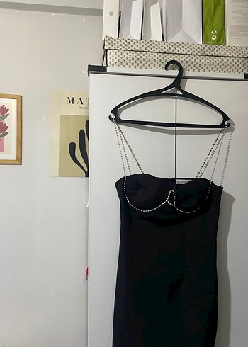 Zincir Detaylı Siyah Midi Abiye Elbise - Görsel 3