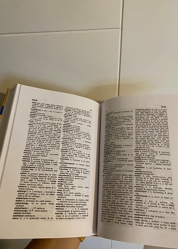 Langenscheidt İngilizce-Türkçe Sözlük 80.000 Kelime - Görsel 3