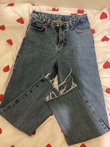 MOM JEAN