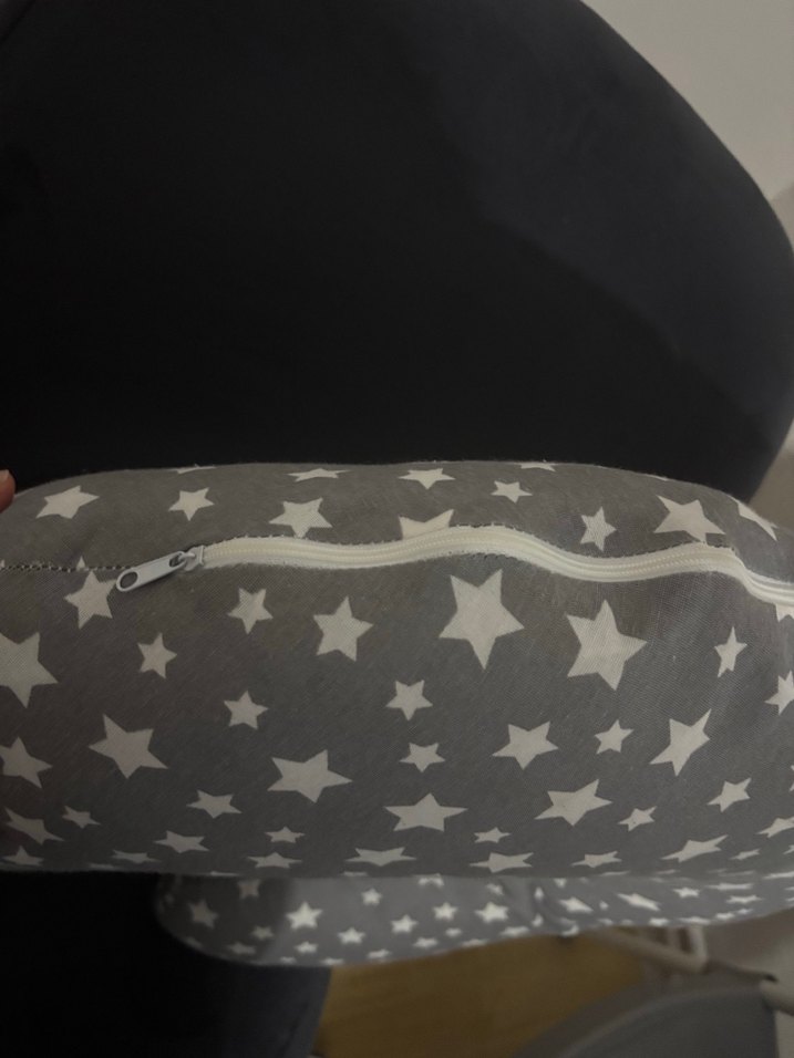 Gri Yıldız Desenli Emzirme Ve Hamile Yastığı - Görsel 2