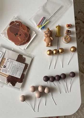 Ayıcık temalı bir yaş konsept süsleri - Görsel 3