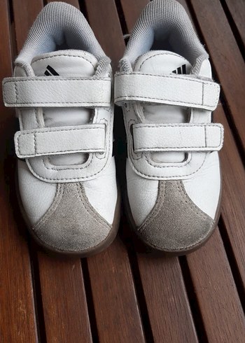 Adidas ürünü