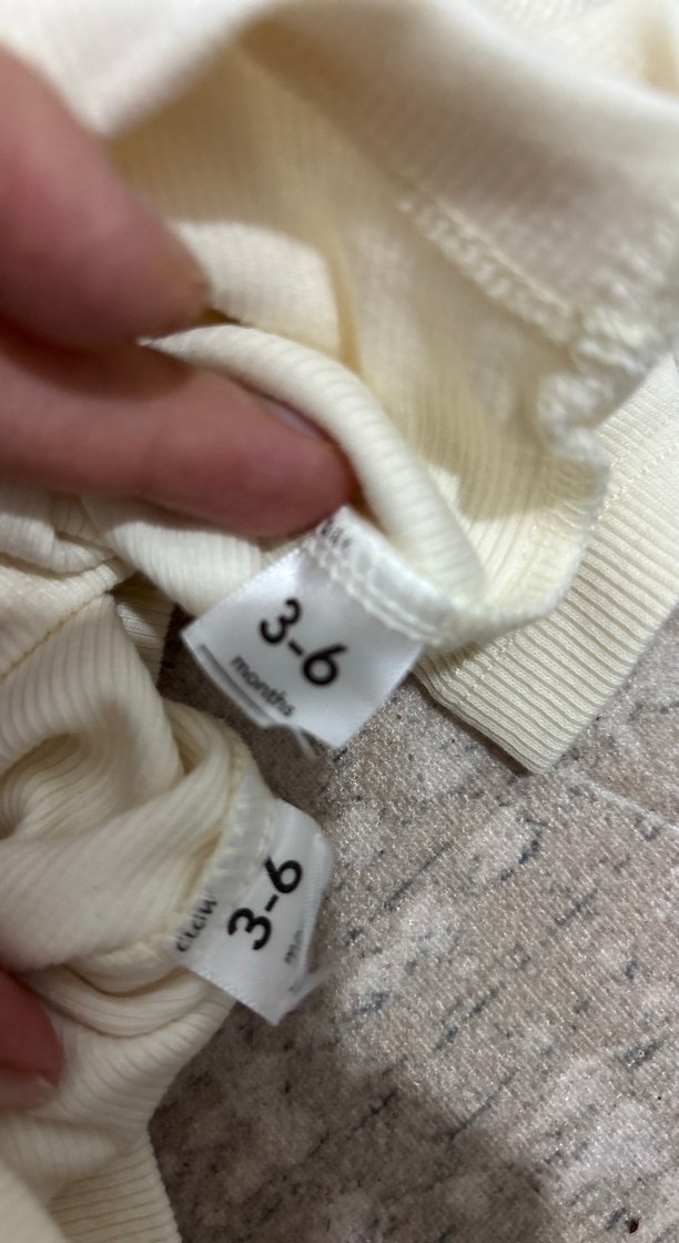 Düğmeli Beyaz Uzun Kollu Bebek Body - Görsel 4