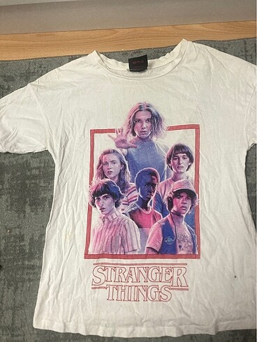 stranger things tişört