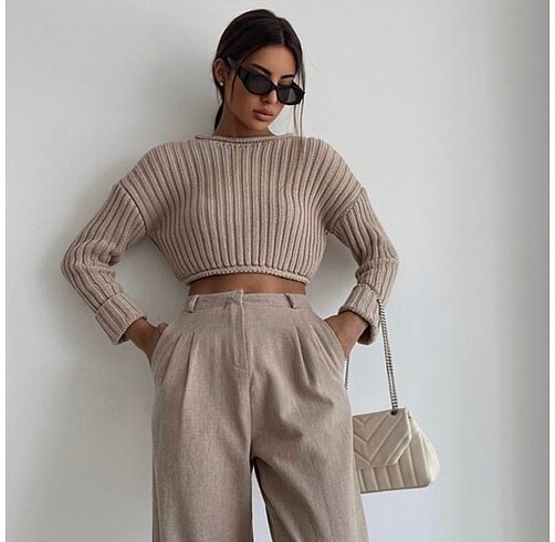Zara Zara Model Crop Kazak Standart Beden siyah Ve Vizon Renk Seçeneğ