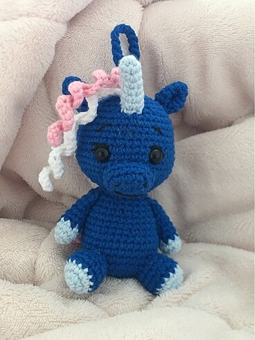 Amigurumi unicorn anahtarlık