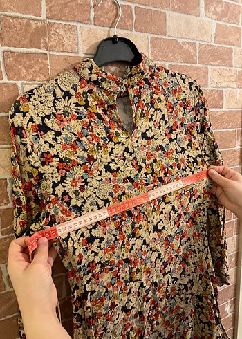 s Beden çeşitli Renk Zara Çiçek Desenli Uzun Kollu Bohem Elbise
