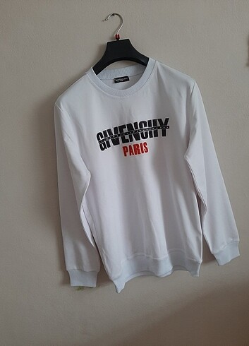 GIVENCHY Sweet