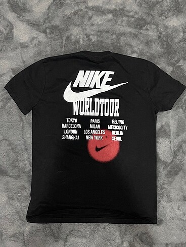 Nike WorldTour Tişört