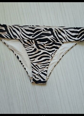 Bikini alt
