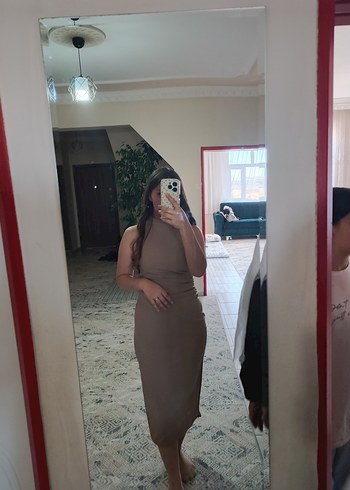 Kolsuz Uzun Kahverengi Elbise - Görsel 3