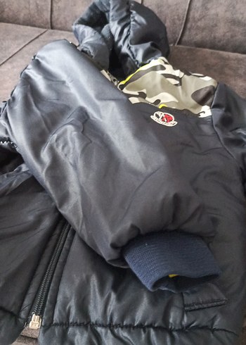 Kapüşonlu Siyah Kamuflaj Erkek Çocuk Mont - Görsel 3