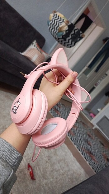 Pembe Kulaklık