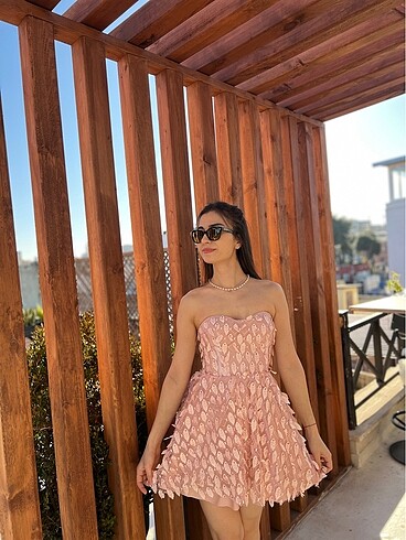 Diğer PEMBE PULLU ÖZEL TASARIM ELBİSE