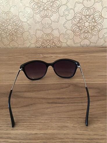 Kadın güneş gözlüğü - Görsel 3