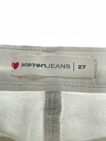 27 Beden beyaz Renk Koton Jean / Kot %70 İndirimli.