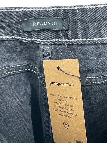 36 Beden siyah Renk Trendyol & Milla Jean / Kot %70 İndirimli.