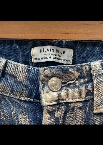 dilvin yaldızlı jean - Görsel 3