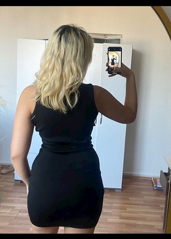 Siyah Halter Yaka Mini Elbise - Görsel 3