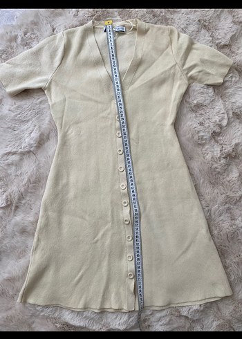 Bej V Yaka Düğmeli Triko Midi Elbise - Görsel 2