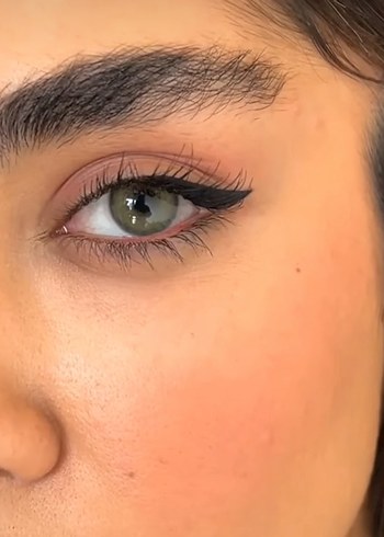 açık yeşil lens