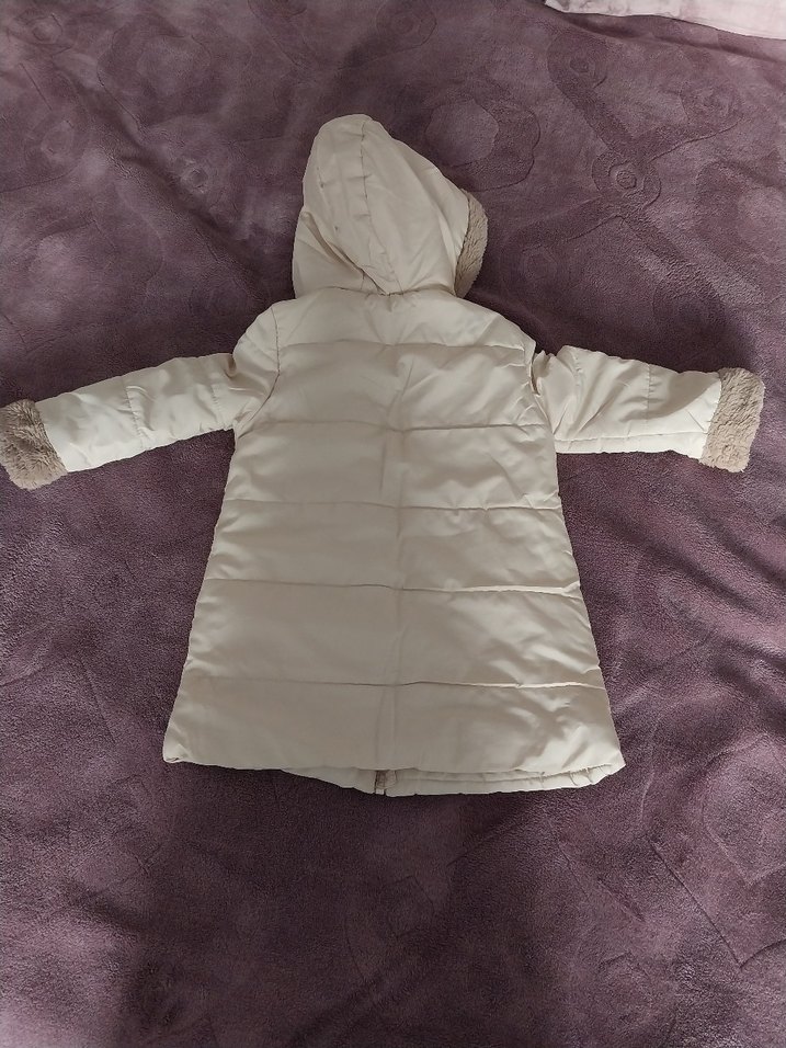 Kız Çocuk krem Kürklü Kapüşonlu Mont - Görsel 2
