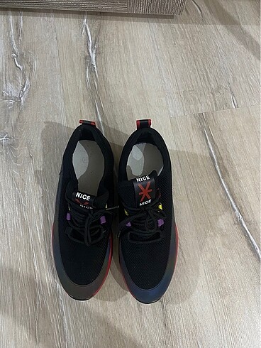 Spor ayakkabı 40 - Görsel 2