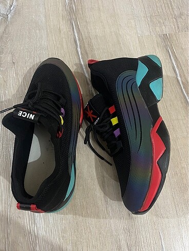 Spor ayakkabı 40 - Görsel 3