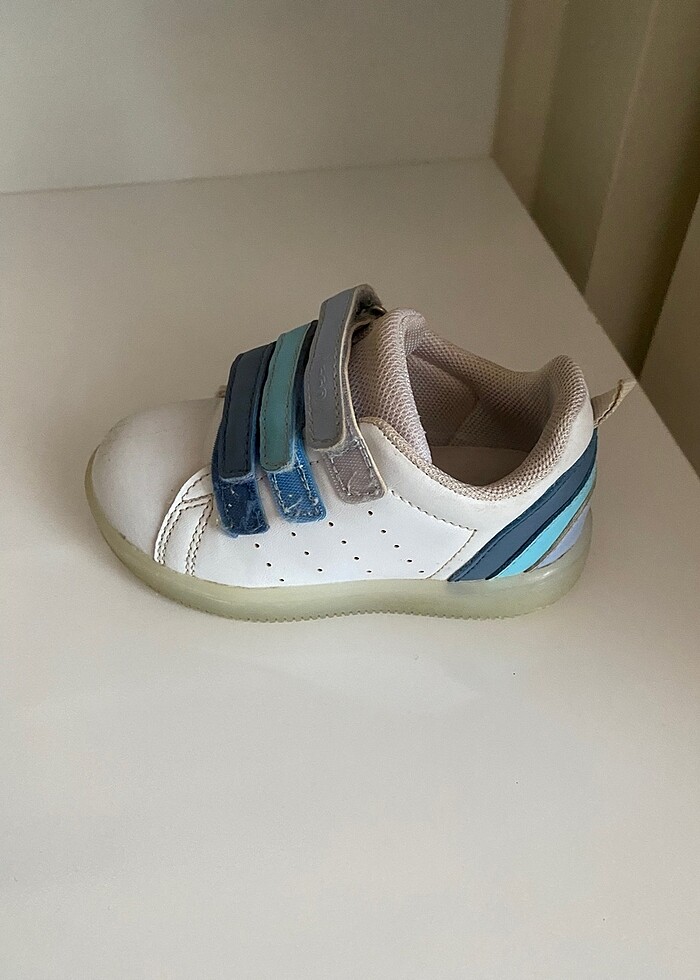 Vicco 24 numara ışıklı ayakkabı - Görsel 2