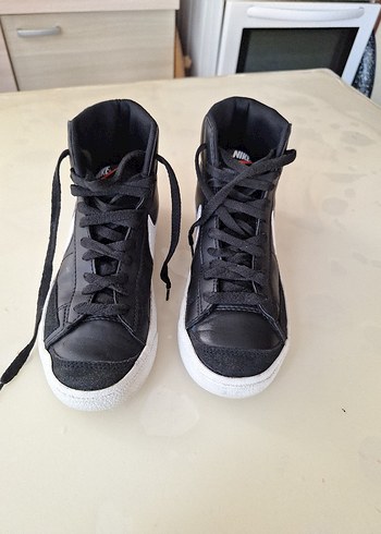 Nike Çocuk Siyah Spor Ayakkabı