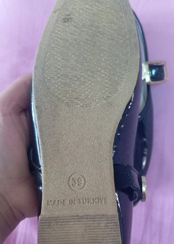 siyah tokalı babet - Görsel 3