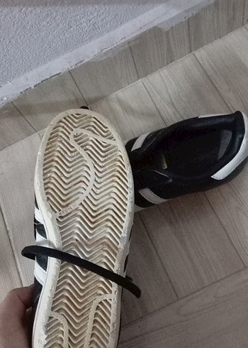 Kadın Altın Renkli Bağcıklı Spor Ayakkabı - Görsel 3