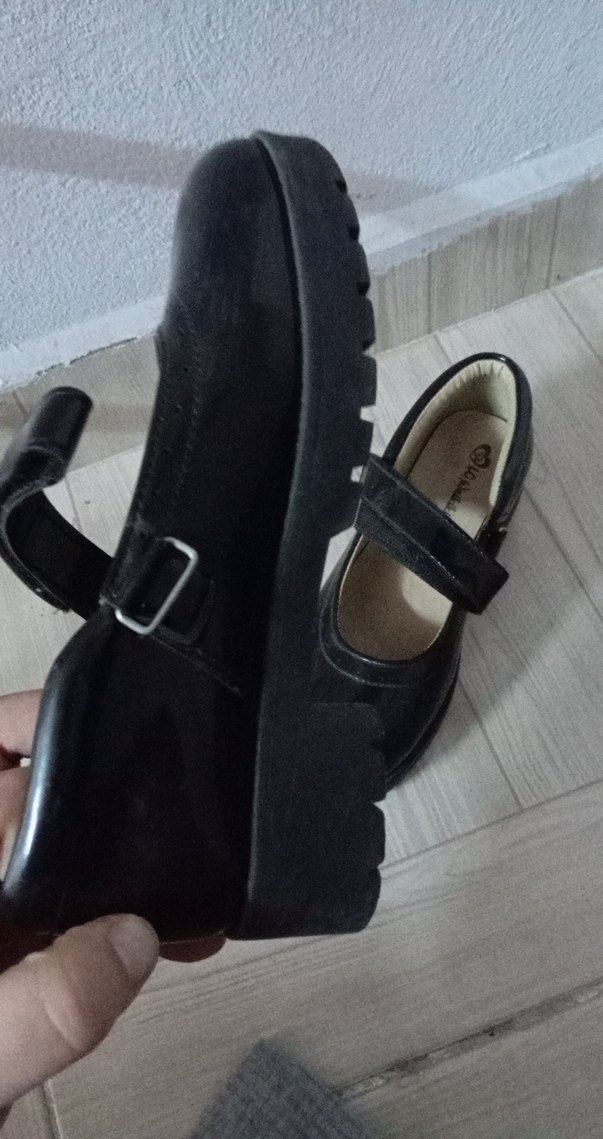 Kız Çocuk Siyah Rugan Babet Ayakkabı - Görsel 3