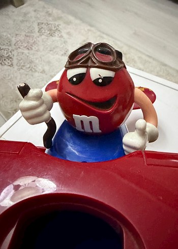 M&M uçakfigür - Görsel 3