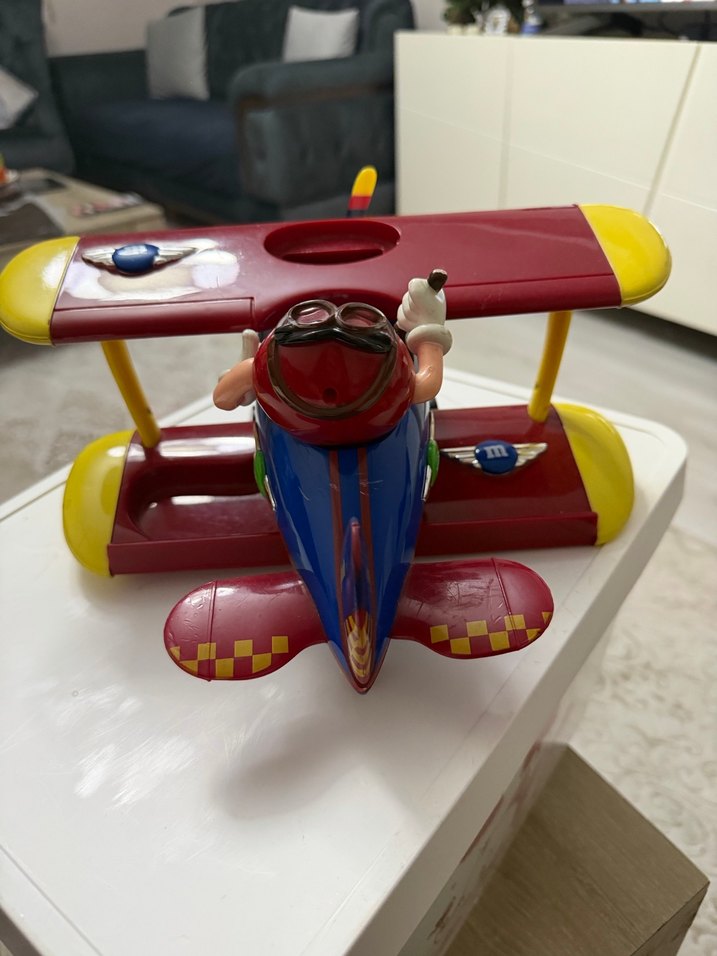 M&M uçakfigür - Görsel 5