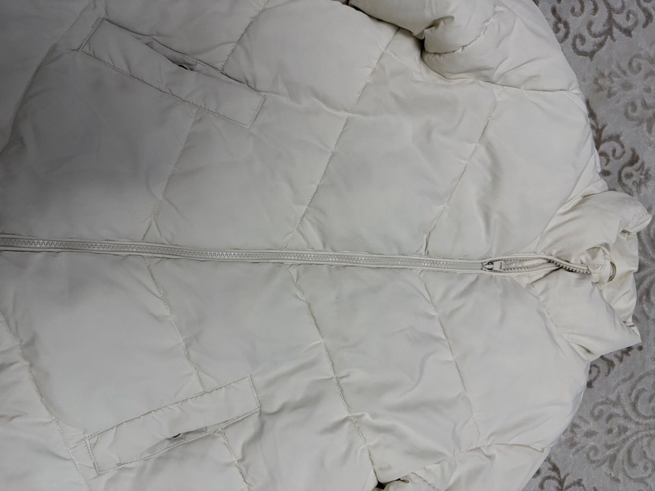 Beyaz içi polar Kışlık Mont - Görsel 2