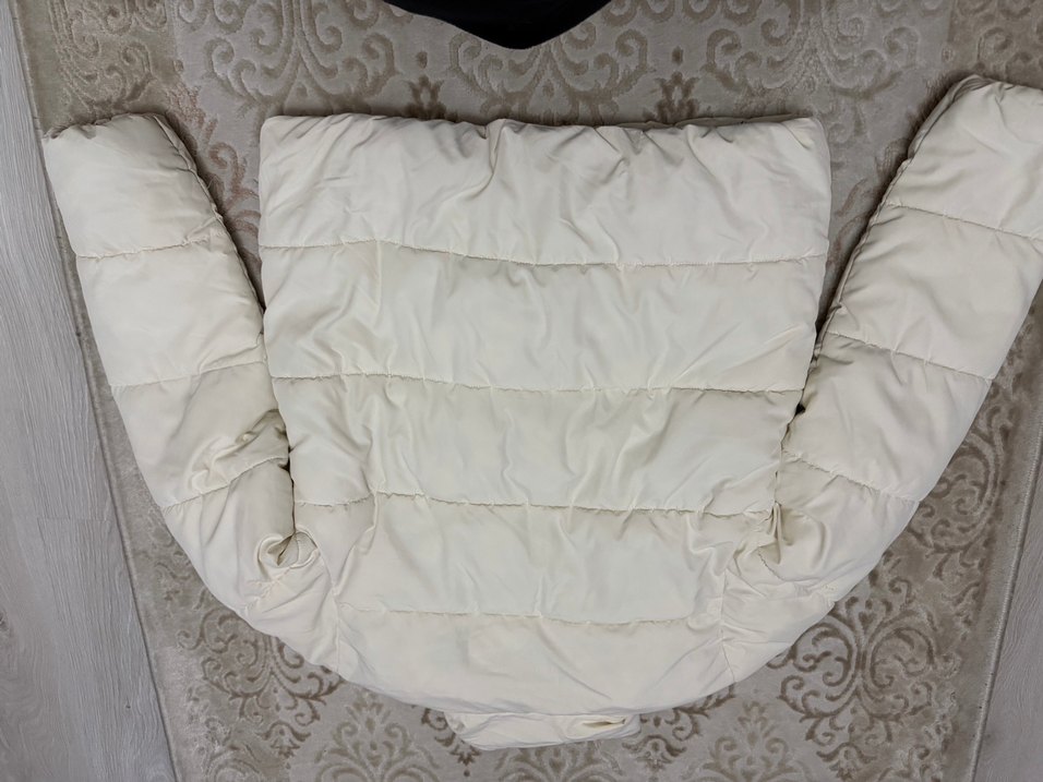 Beyaz içi polar Kışlık Mont - Görsel 4