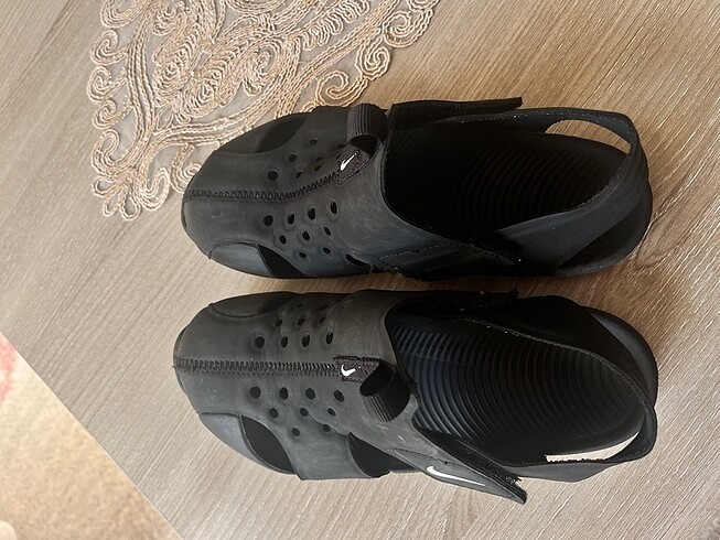 33 Beden siyah Renk Nike sandalet